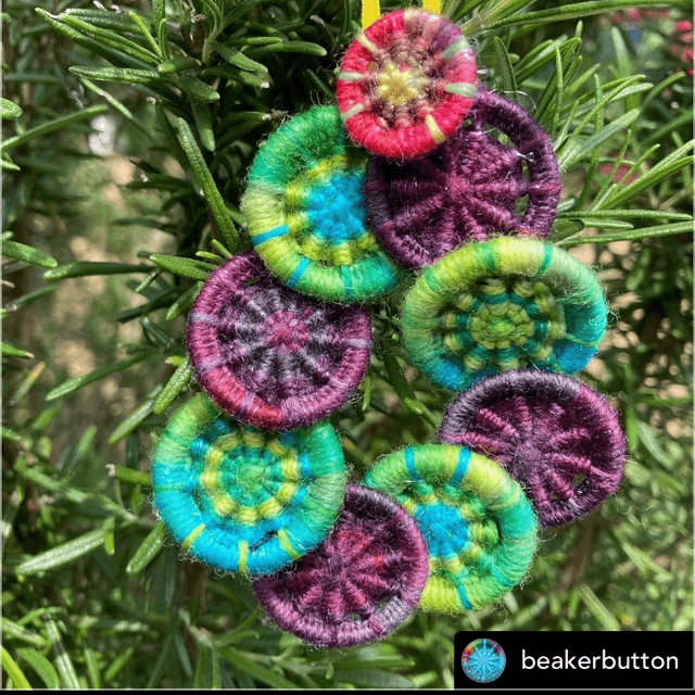 Christmas Dorset Buttons