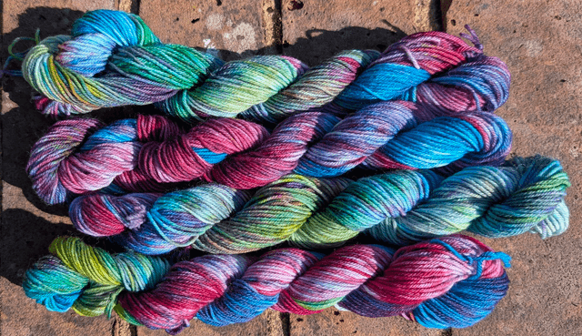 Limited Edition Merino/Nylon Mini Skein Coral Reef