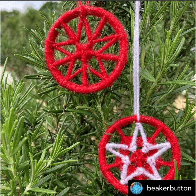 Christmas Dorset Buttons