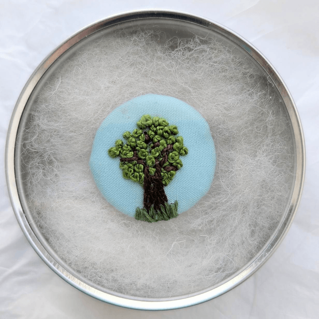 Dorset Button Brooch - singleton tree
