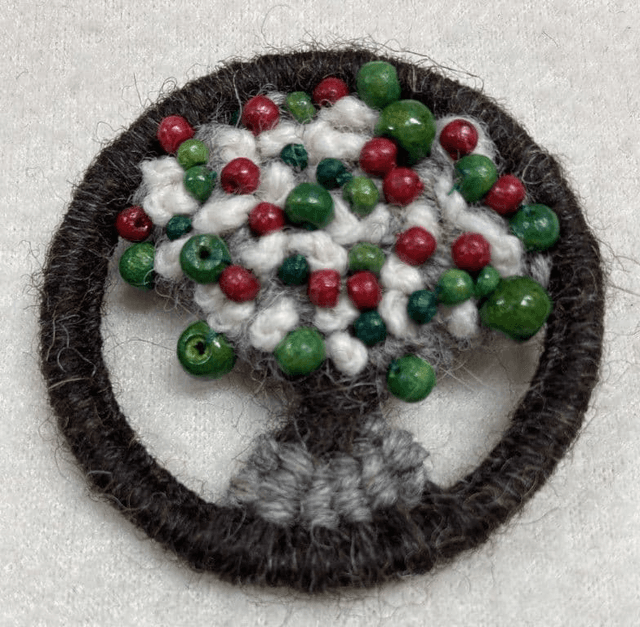 Dorset Button Jewellery Kit - Naturally Beautiful Apple Tree Brooch
