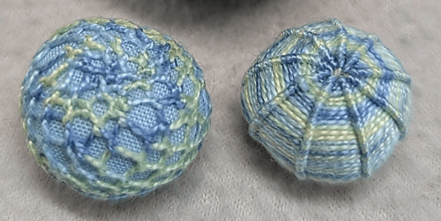 Dorset Knob and Grindle Button Kit - green/blue
